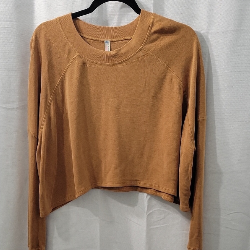 Free People Women’s Tan Long Sleeve Sweatshirt Size XS